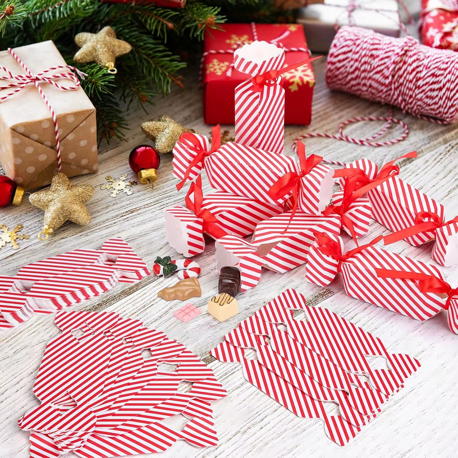 Festive DIY Candy Box for Christmas - Perfect for Sweets, Chocolates, and Cookies! Ideal Party Gift & Wedding Decoration!