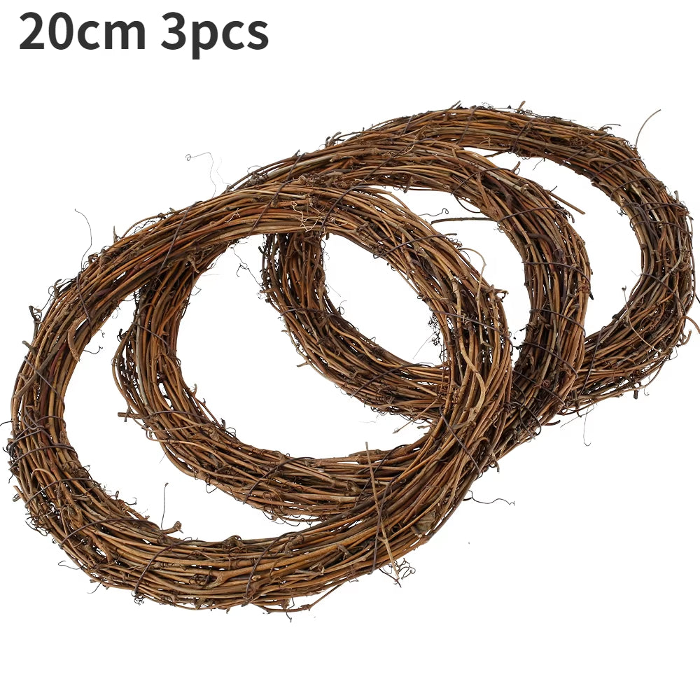 Charming Hand-Woven Natural Rattan Christmas Wreath – 25/30Cm Diameter Retro Grapevine Craft for DIY Holiday Decor