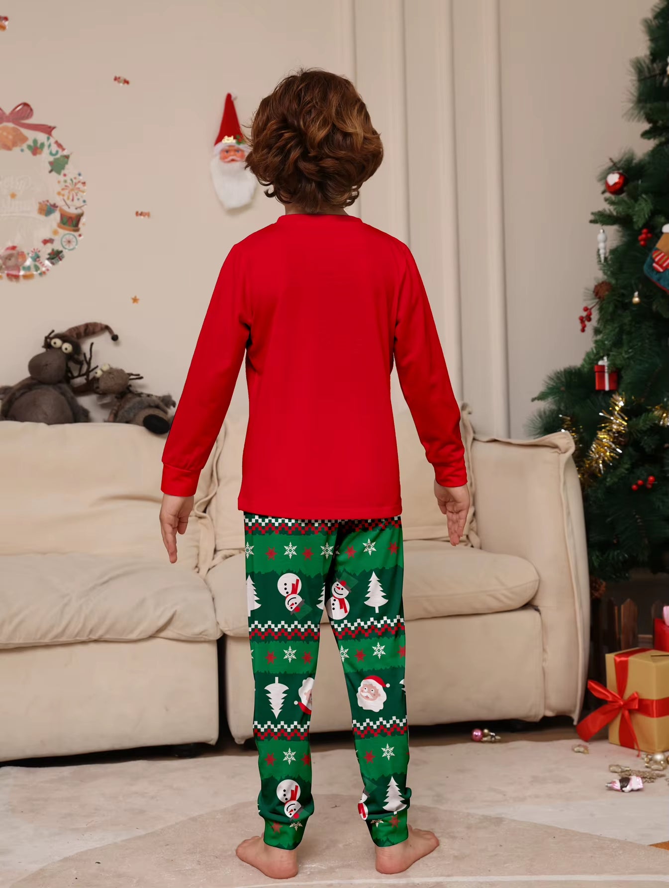 2024 Festive Family Matching Christmas Pajamas Set for Moms and Kids
