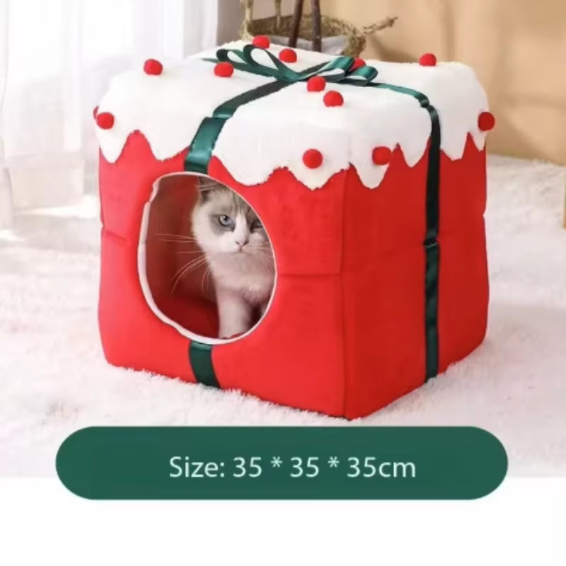 Cozy Winter Wonderland Cat & Dog Bed - Spacious Closed Puppy House for Small Pets - Perfect Holiday Gift!