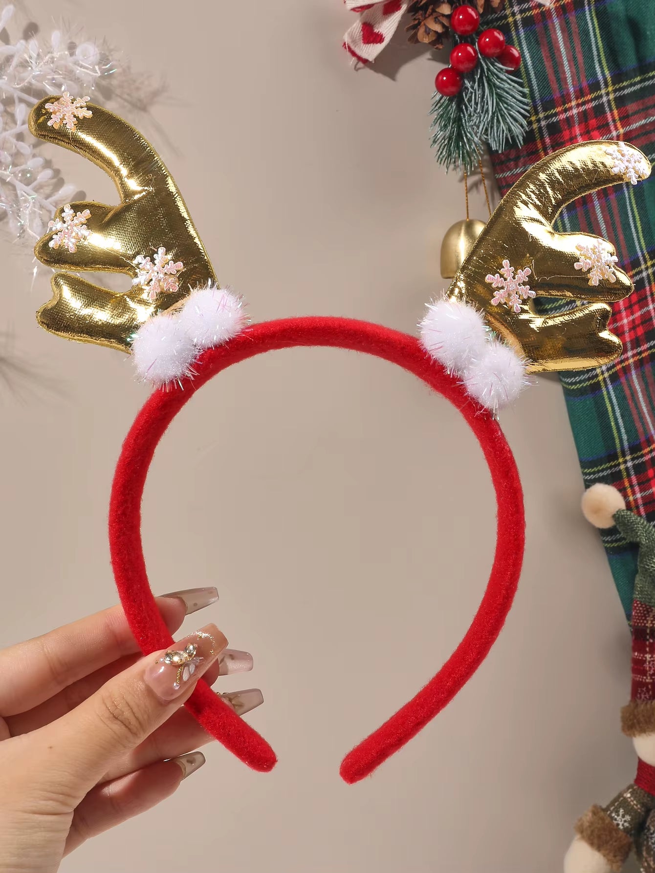 Festive 3D Christmas Headbands - Fun Holiday Hair Accessories for Kids, Women, and Men - Perfect for Parties and Photo Booths!