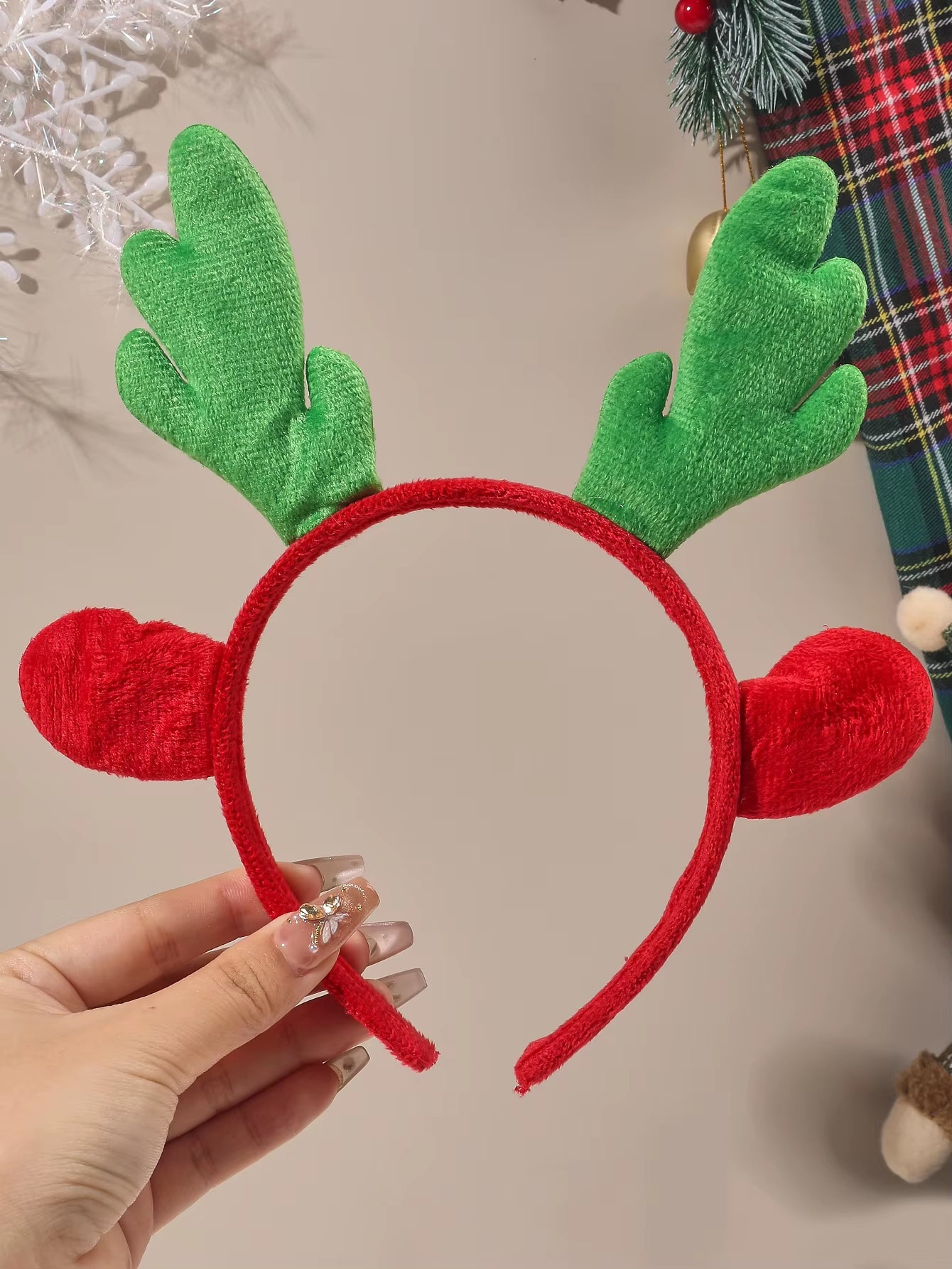 Festive 3D Christmas Headbands - Fun Holiday Hair Accessories for Kids, Women, and Men - Perfect for Parties and Photo Booths!